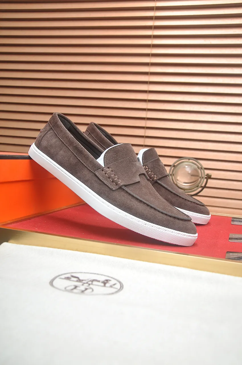 Men's shoes💰540💶[HERMES] (cowhide lining)🍀Italian top luxury🍀He does not pursue novel styles and gorgeous colors, but attracts the favor of successful men with his flawless, elegant and classic style. Formal leather shoes This very comfortable, simple and stable style allows you to easily match any style! The pattern is absolutely 1:1 refined from the original case, and we strive for excellence in materials, imported cowhide + cowhide lining💪💪💪extraordinary texture👍! .Code number: 39-45 (45 customized)